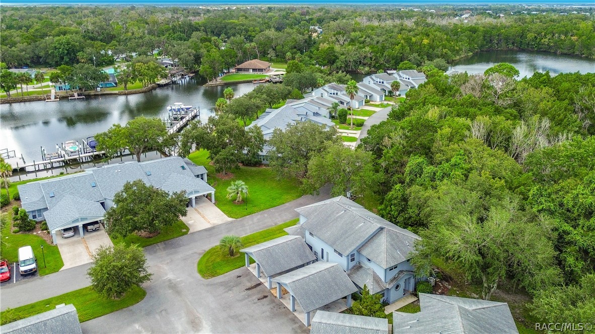 11059 W Harbor Watch Loop, Crystal River, FL 34428