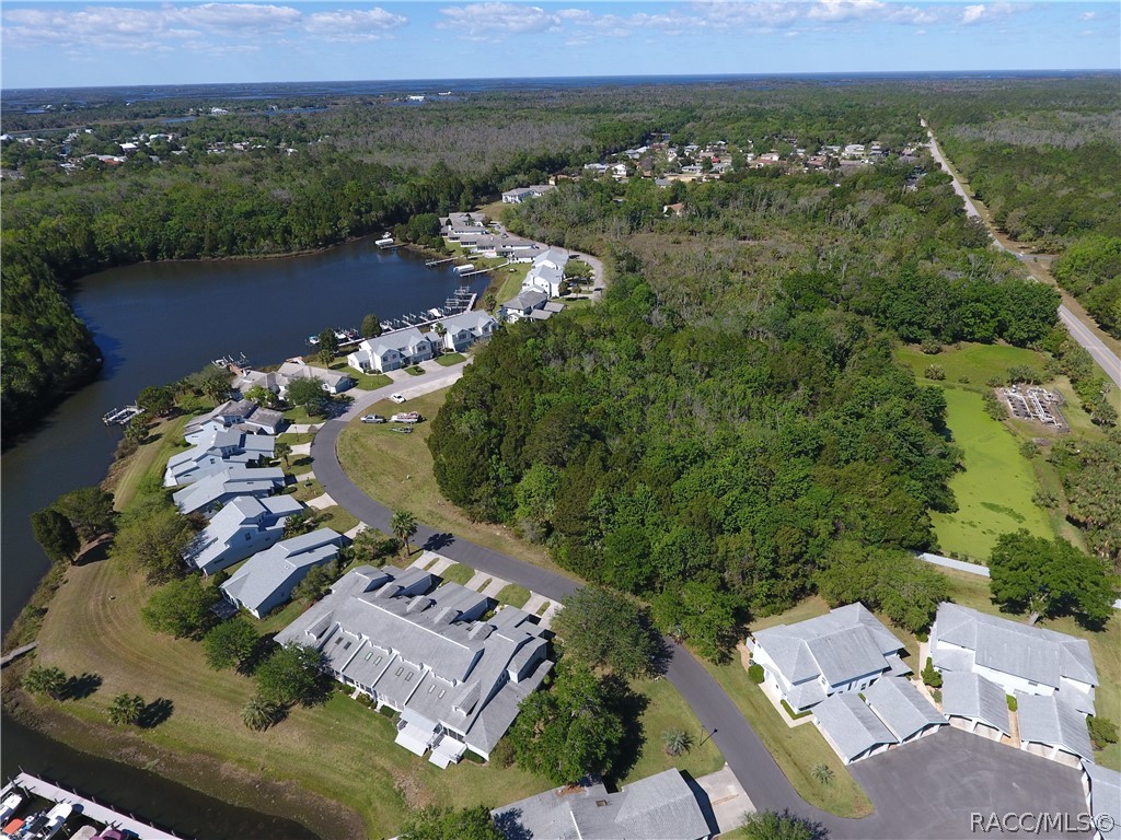 11059 W Harbor Watch Loop, Crystal River, FL 34428