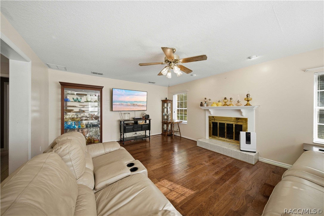 9712 SW 206th Circle, Dunnellon, FL 34431
