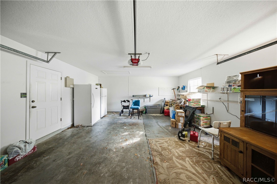 9712 SW 206th Circle, Dunnellon, FL 34431