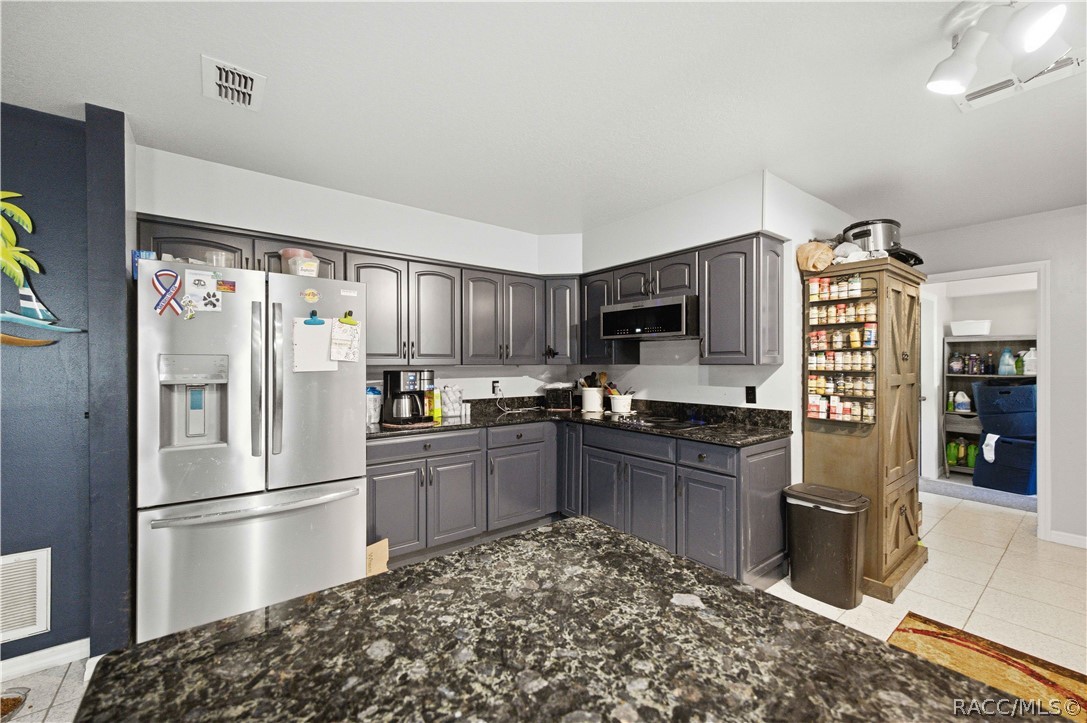 9712 SW 206th Circle, Dunnellon, FL 34431