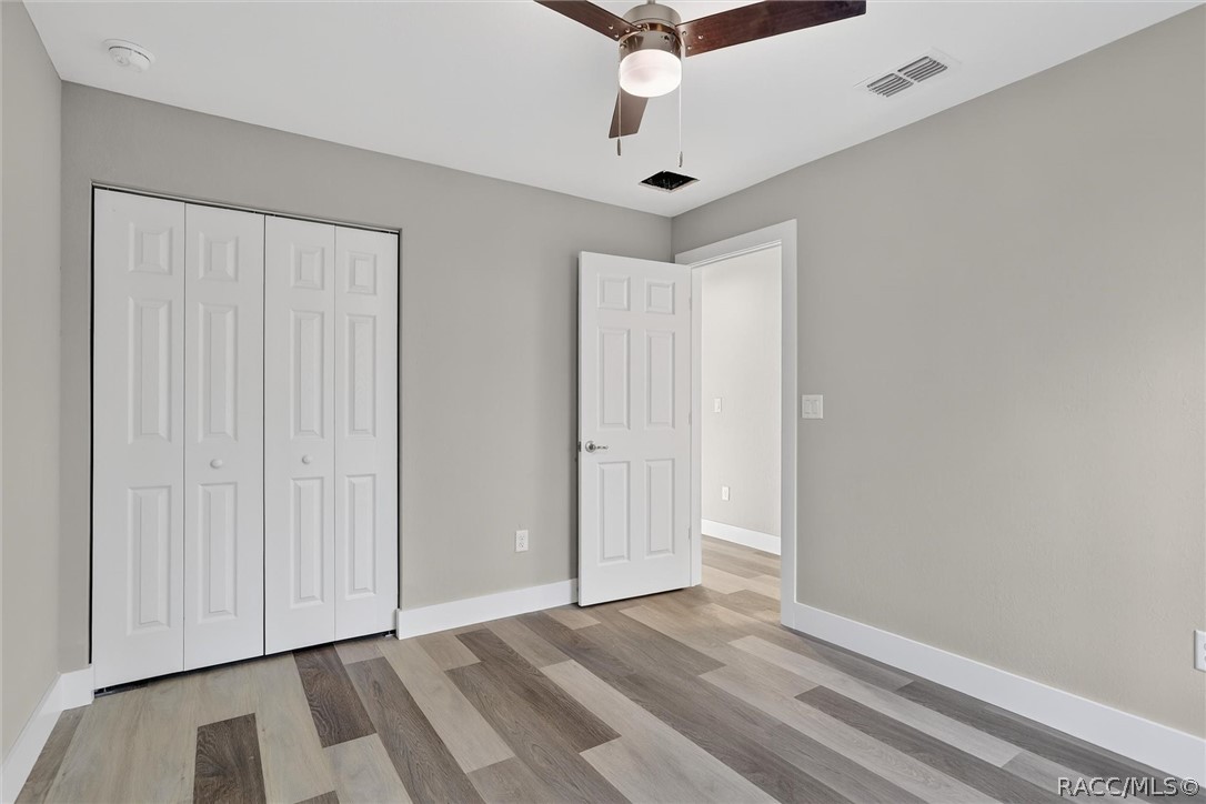 1516 W Pringle Place, Citrus Springs, FL 34434