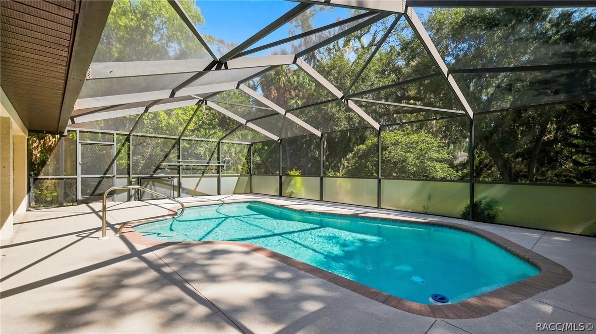 11820 W Fisherman Lane, Homosassa, FL 34448