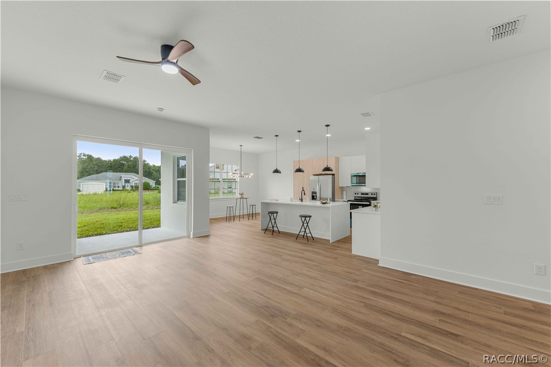 162 W Romany Loop, Beverly Hills, FL 34465
