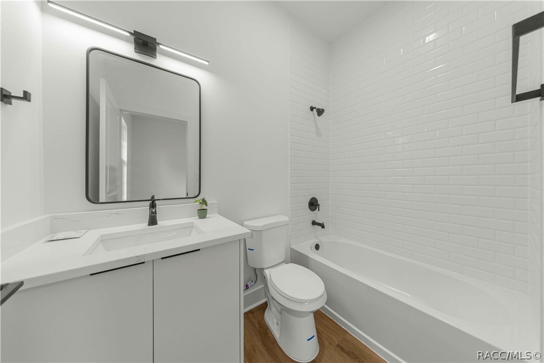 ENSUITE BATH