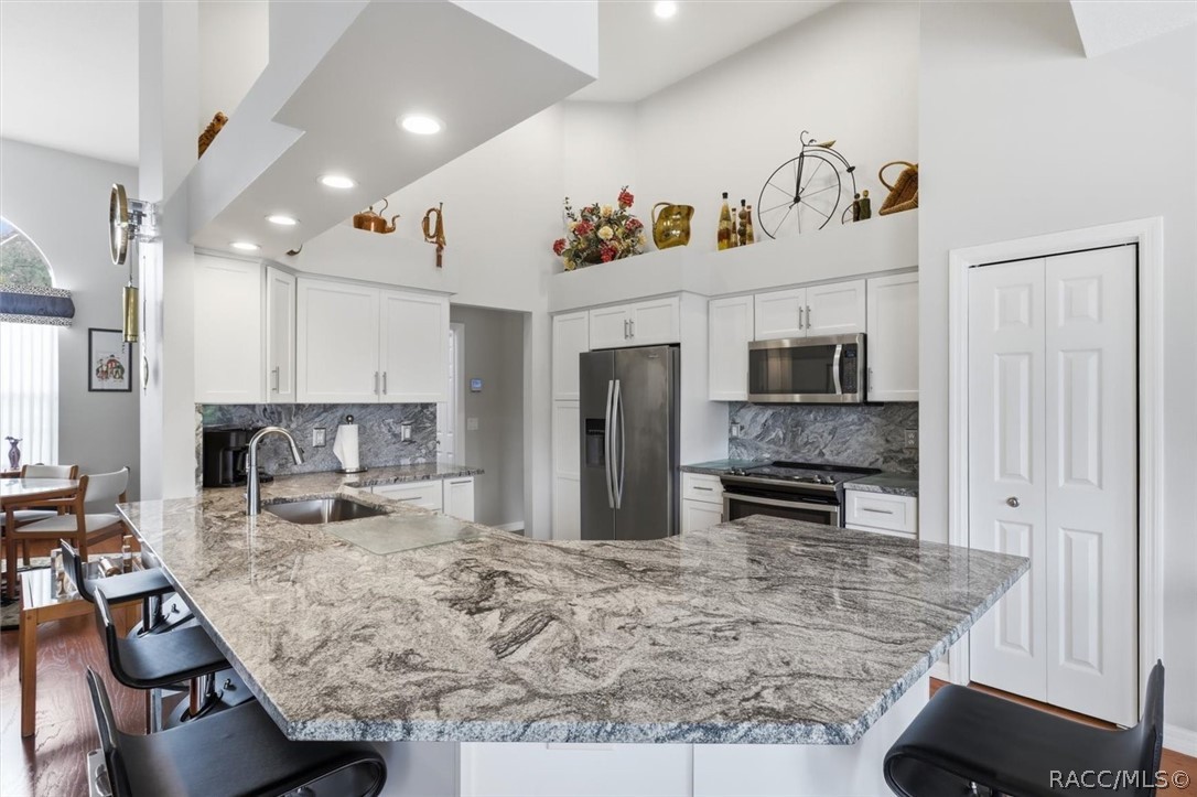 Updated kitchen with breakfast bar