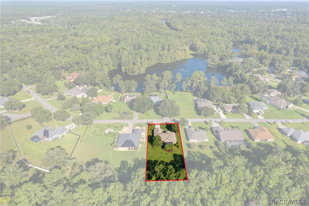 11845 N Bluff Cove Path, Dunnellon, FL 34434