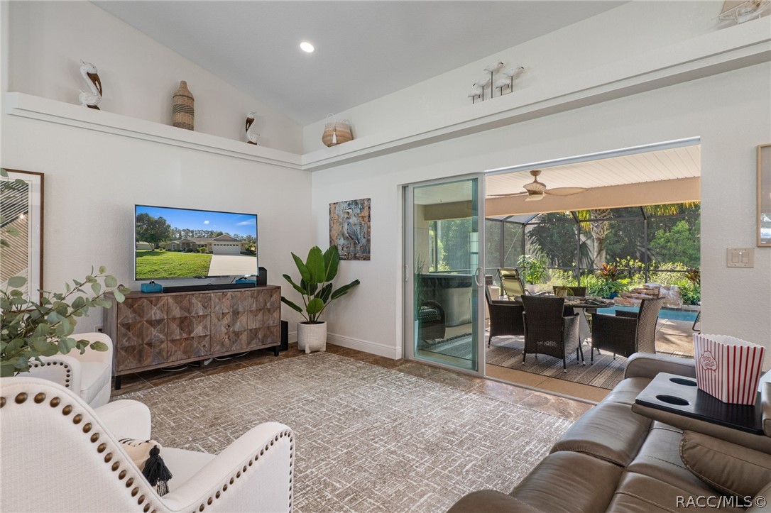 11845 N Bluff Cove Path, Dunnellon, FL 34434 11845 N Bluff Cove Path, Dunnellon, FL 34434
