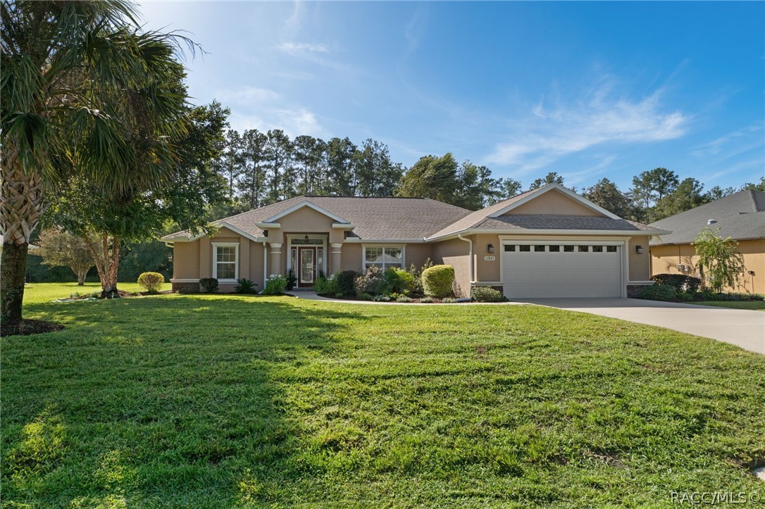 11845 N Bluff Cove Path, Dunnellon, FL 34434