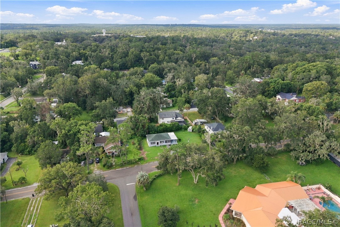33 North Avenue W, Brooksville, FL 34601