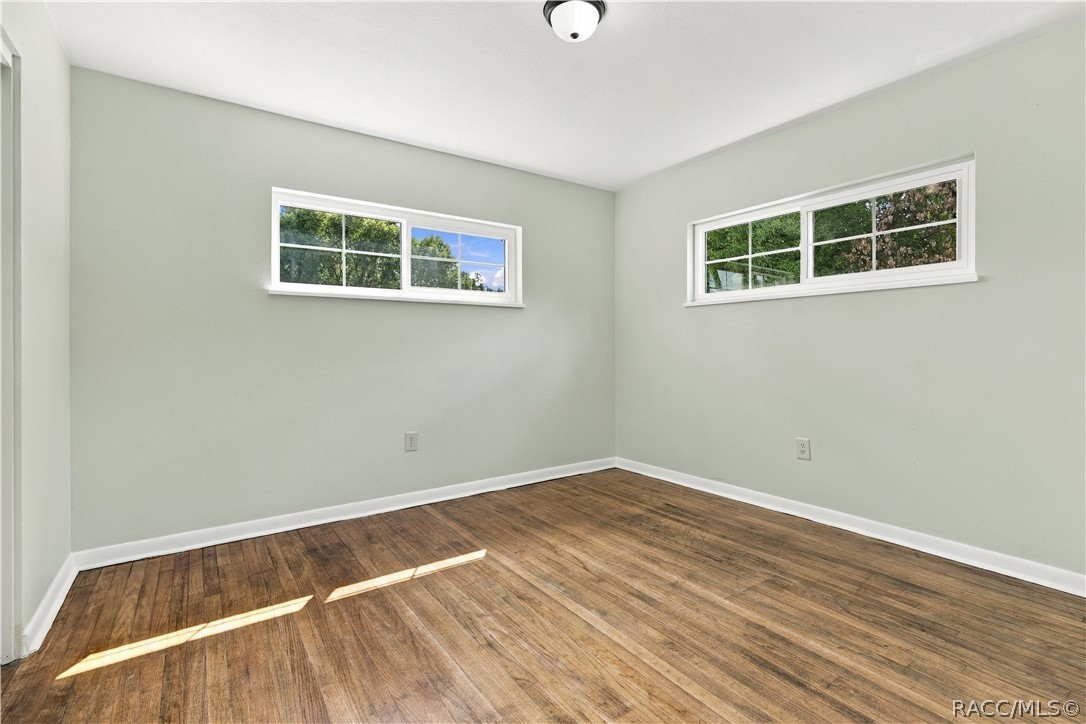 33 North Avenue W, Brooksville, FL 34601