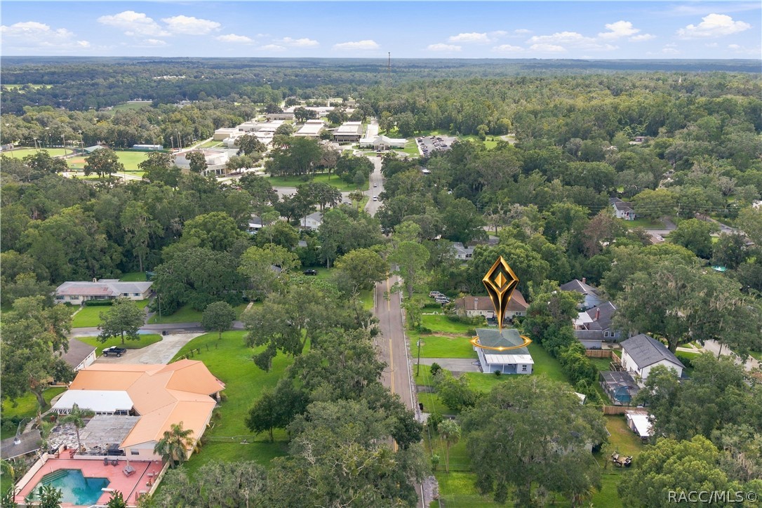 33 North Avenue W, Brooksville, FL 34601