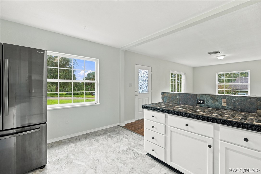 33 North Avenue W, Brooksville, FL 34601