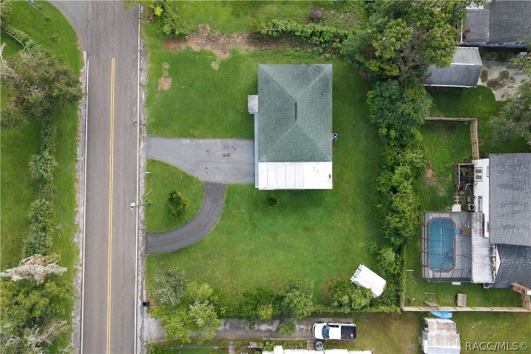 33 North Avenue W, Brooksville, FL 34601