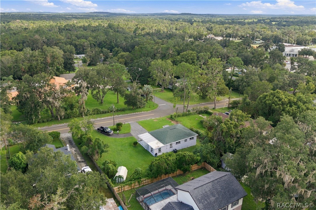 33 North Avenue W, Brooksville, FL 34601