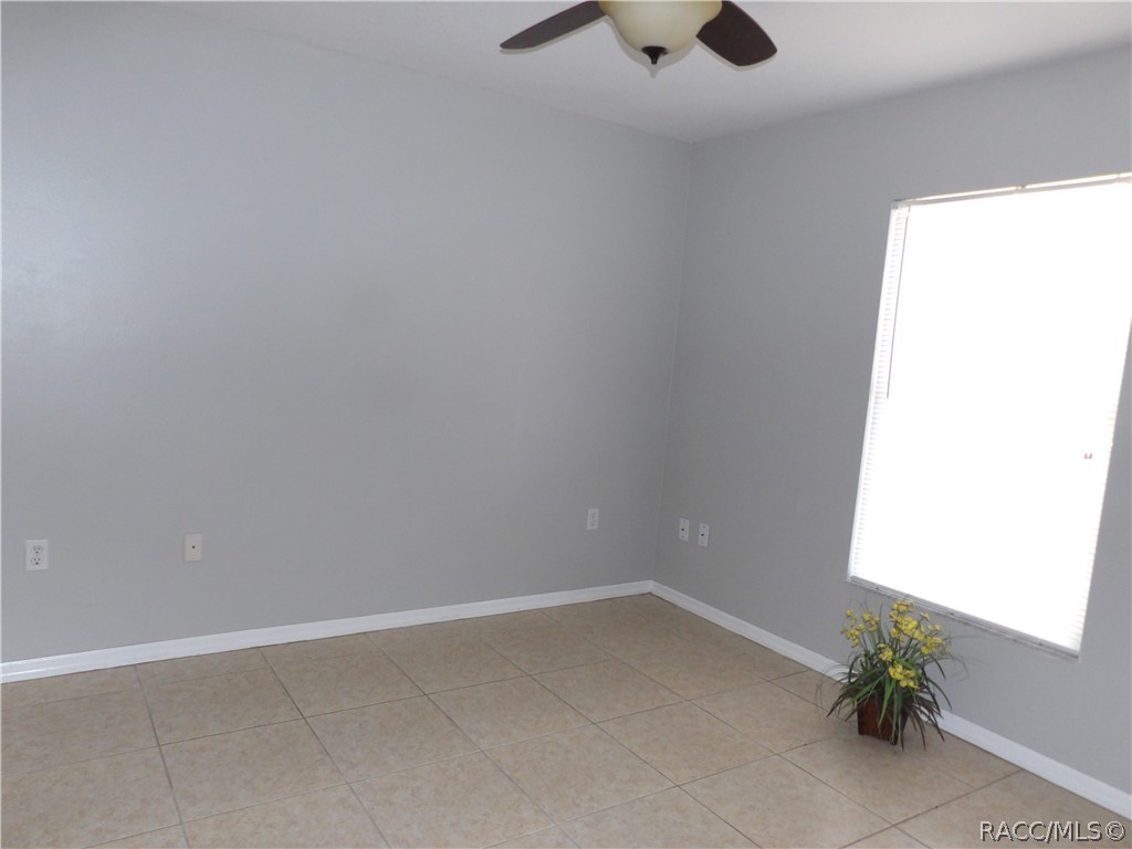 2520 N Trucks Avenue, Hernando, FL 34442