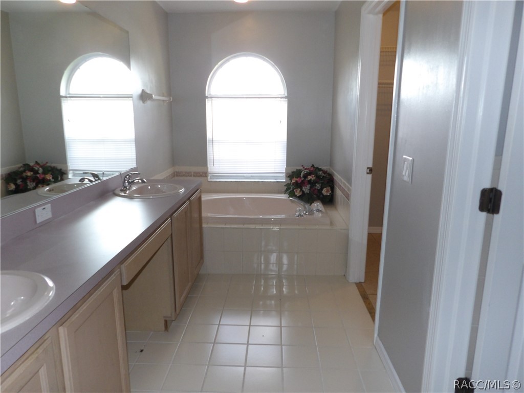 2520 N Trucks Avenue, Hernando, FL 34442