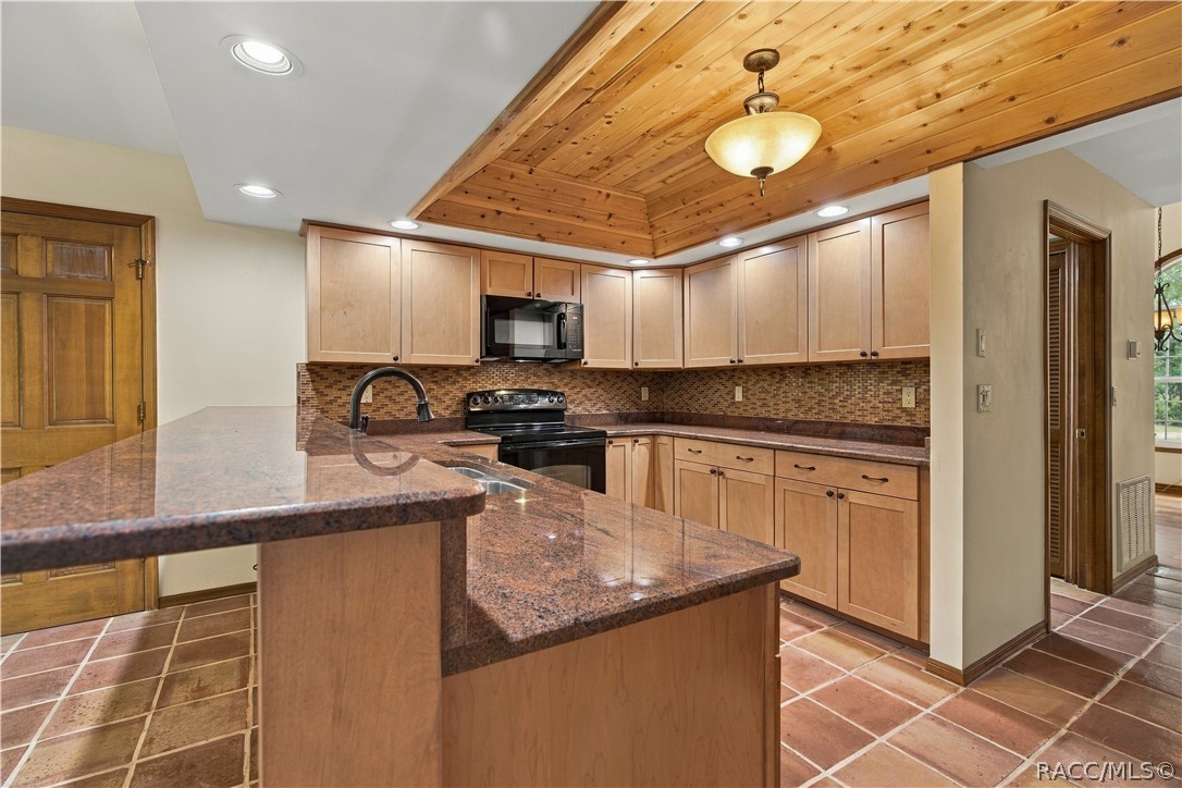 8531 E Fort Cooper Road, Inverness, FL 34450