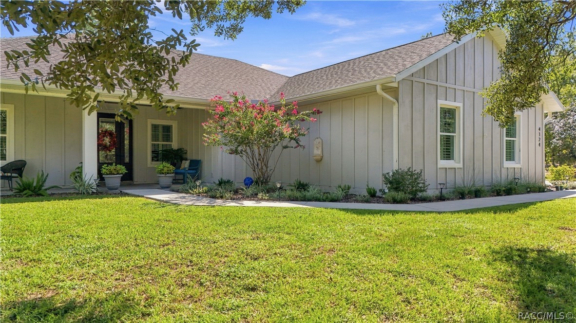 Welcome Home to Pine Ridge Estates-Acreage, Amenities, & the Citrus County Lifestyle! Welcome Home to Pine Ridge Estates-Acreage, Amenities, & the Citrus County Lifestyle!