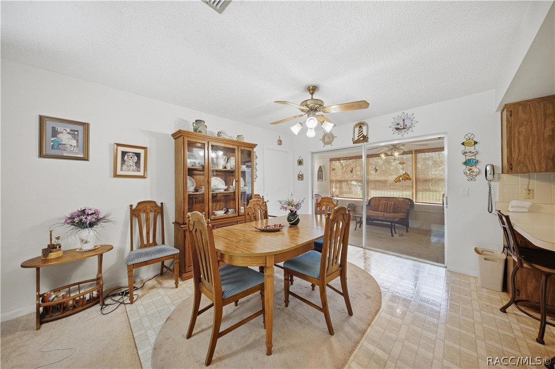 7518 W Green Acres Street, Homosassa, FL 34446