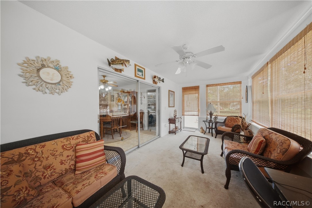 7518 W Green Acres Street, Homosassa, FL 34446