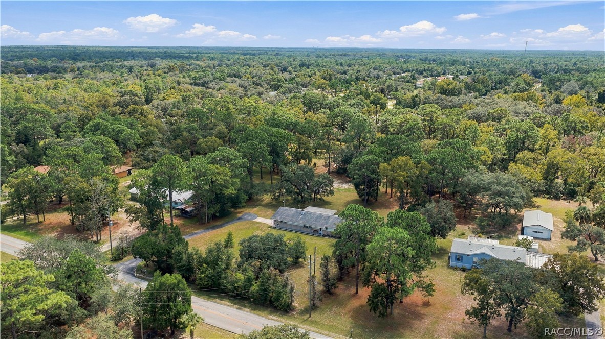 7518 W Green Acres Street, Homosassa, FL 34446
