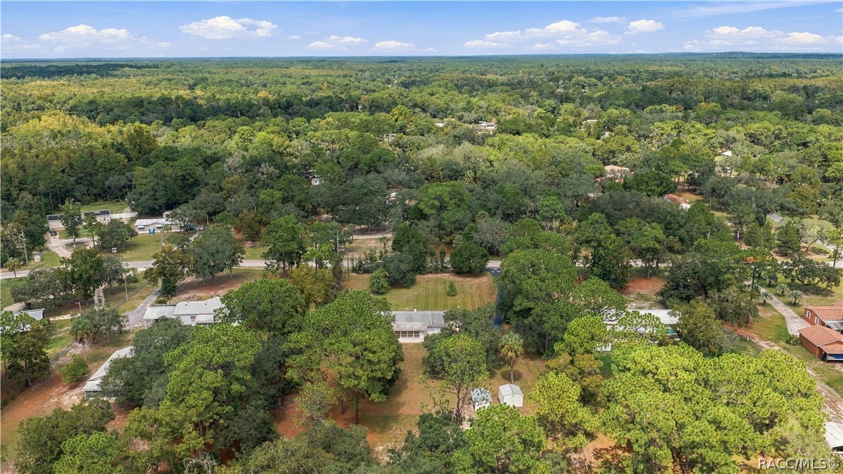 7518 W Green Acres Street, Homosassa, FL 34446