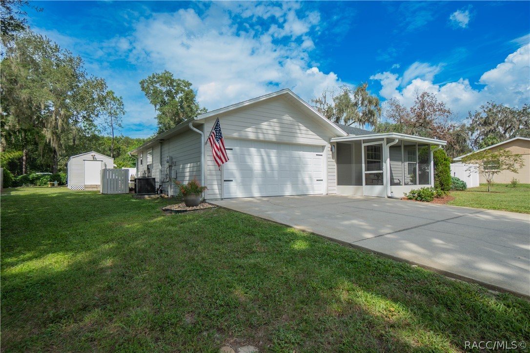 7739 E Pocono Drive, Inverness, FL 34450