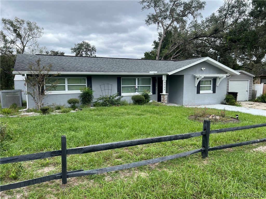 6508 N Iris Drive, Hernando, FL 34442