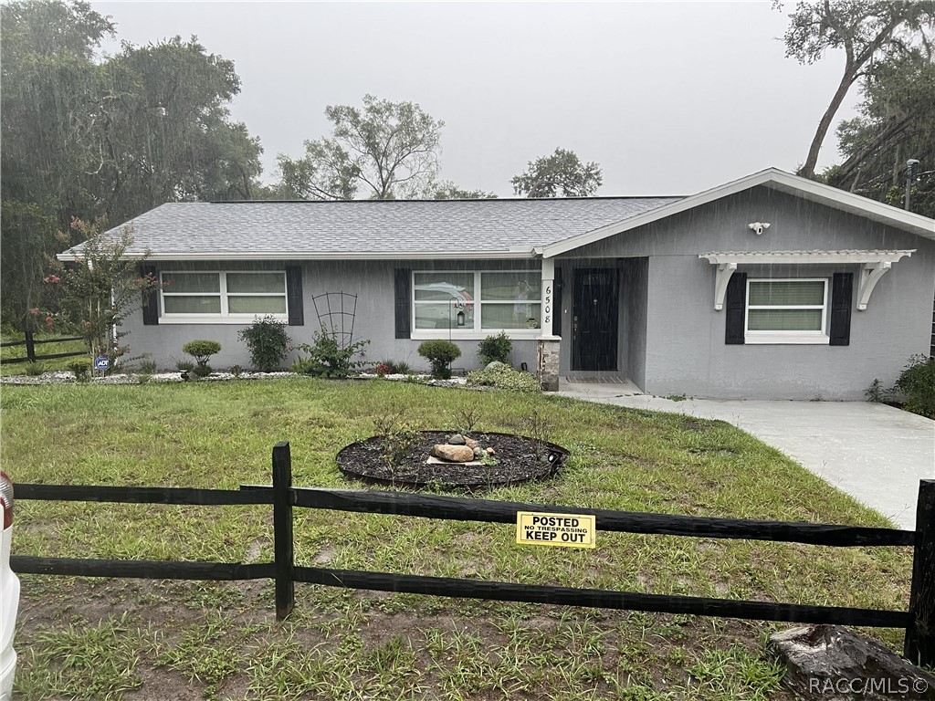 6508 N Iris Drive, Hernando, FL 34442