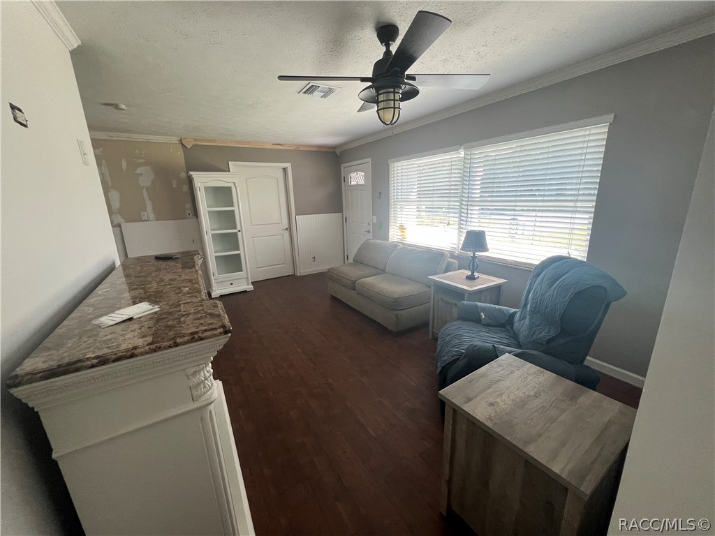 6508 N Iris Drive, Hernando, FL 34442