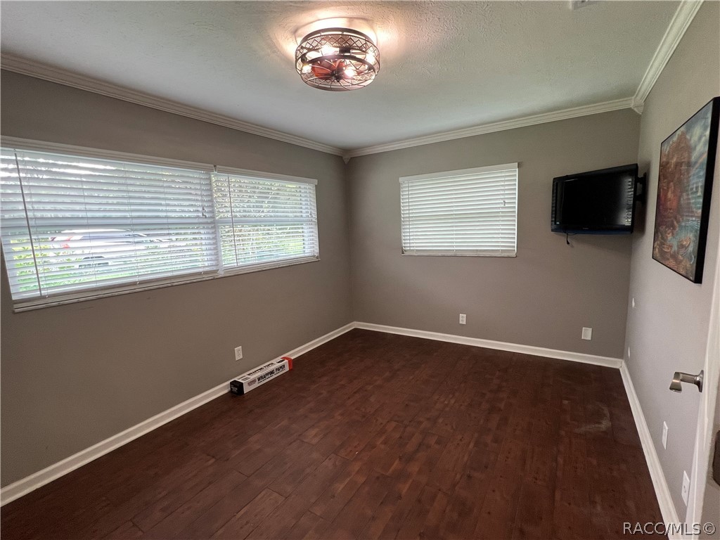 6508 N Iris Drive, Hernando, FL 34442