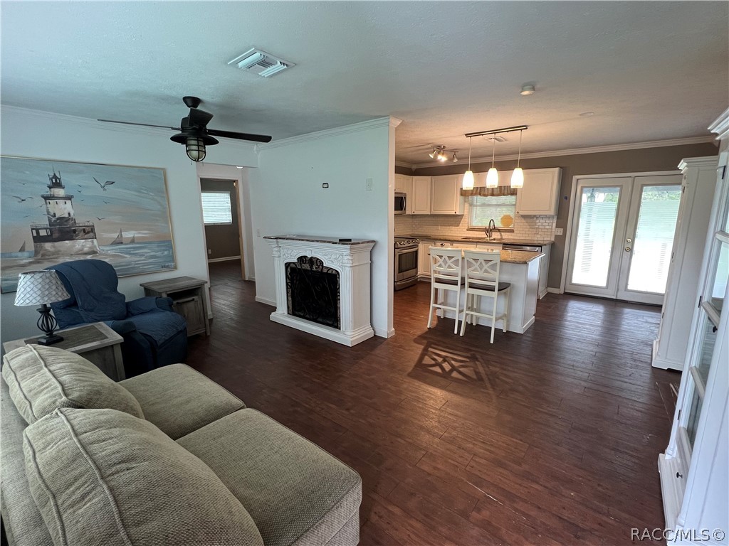 6508 N Iris Drive, Hernando, FL 34442