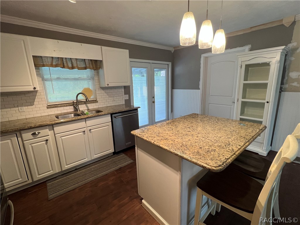 6508 N Iris Drive, Hernando, FL 34442