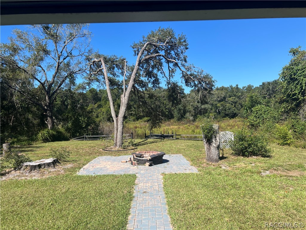 6508 N Iris Drive, Hernando, FL 34442