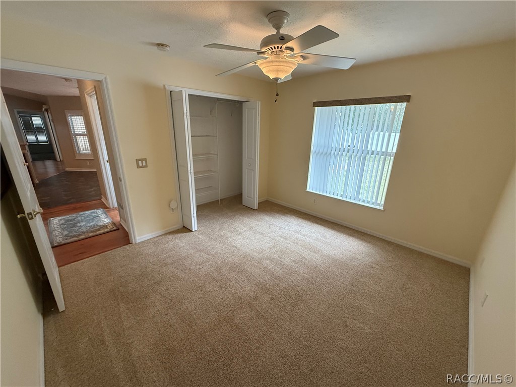 1035 S Brookfield Drive, Lecanto, FL 34461