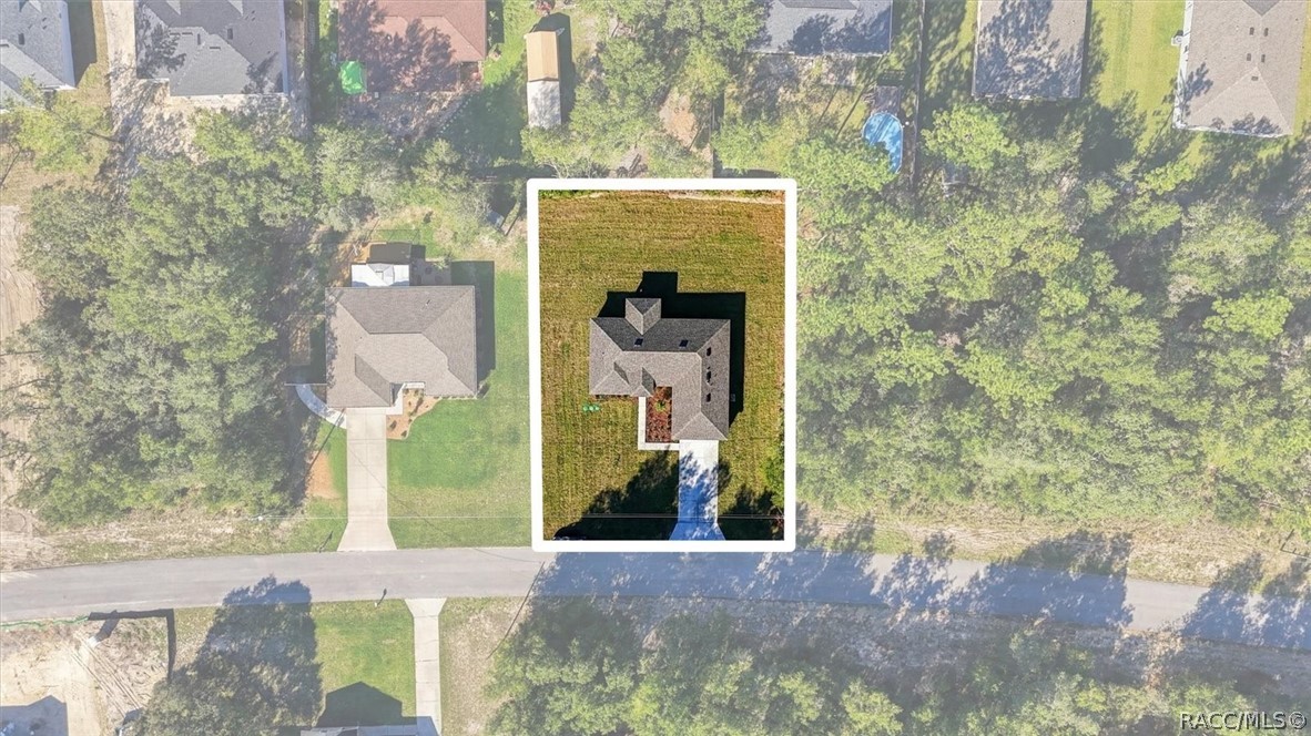 8770 N Gilovu Drive, Citrus Springs, FL 34433