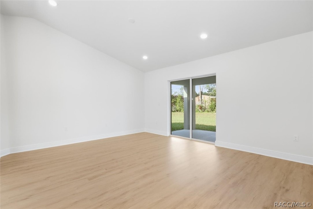 8770 N Gilovu Drive, Citrus Springs, FL 34433 8770 N Gilovu Drive, Citrus Springs, FL 34433
