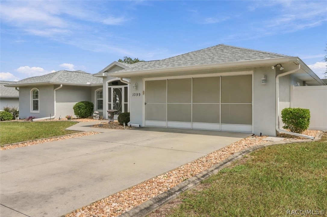 1099 S Brookfield Drive, Lecanto, FL 34461