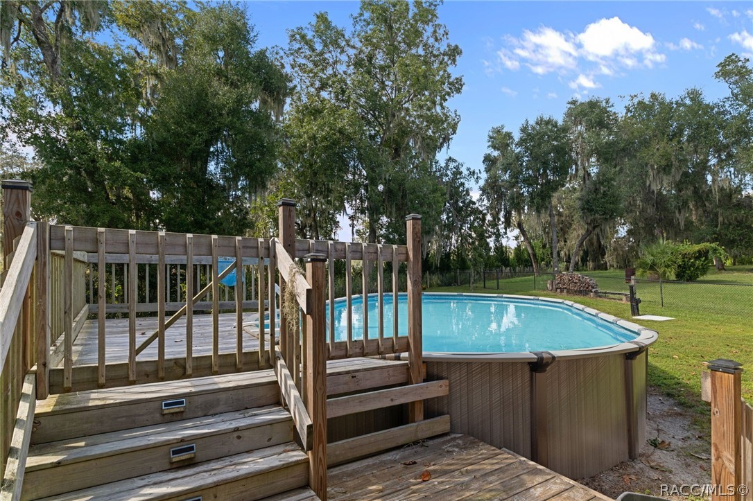 2585 S Zellner Drive, Inverness, FL 34450