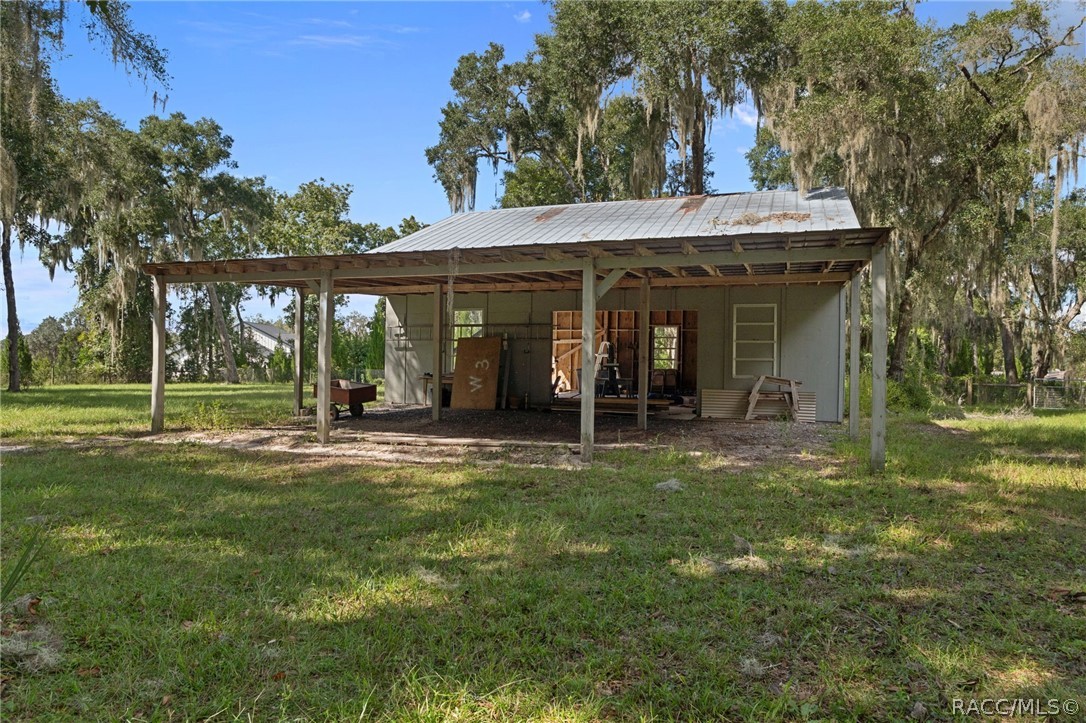 2585 S Zellner Drive, Inverness, FL 34450