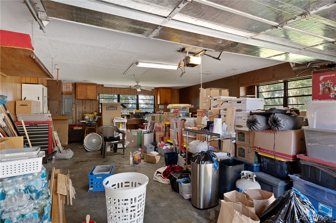 2585 S Zellner Drive, Inverness, FL 34450