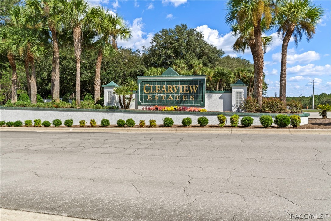 224 S Paladinn Circle, Inverness, FL 34453