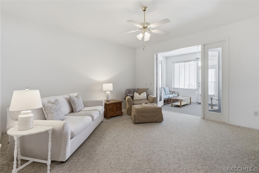Living w/ french doors out to Florida Room