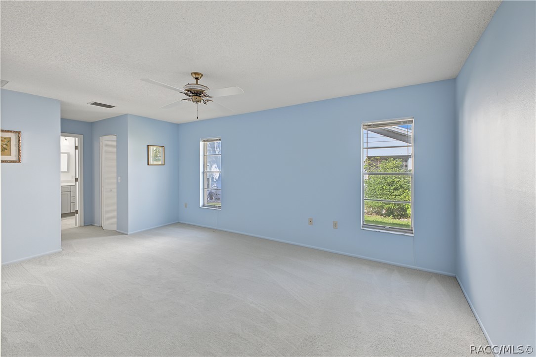 7103 Crown Oaks Drive, Spring Hill, FL 34606