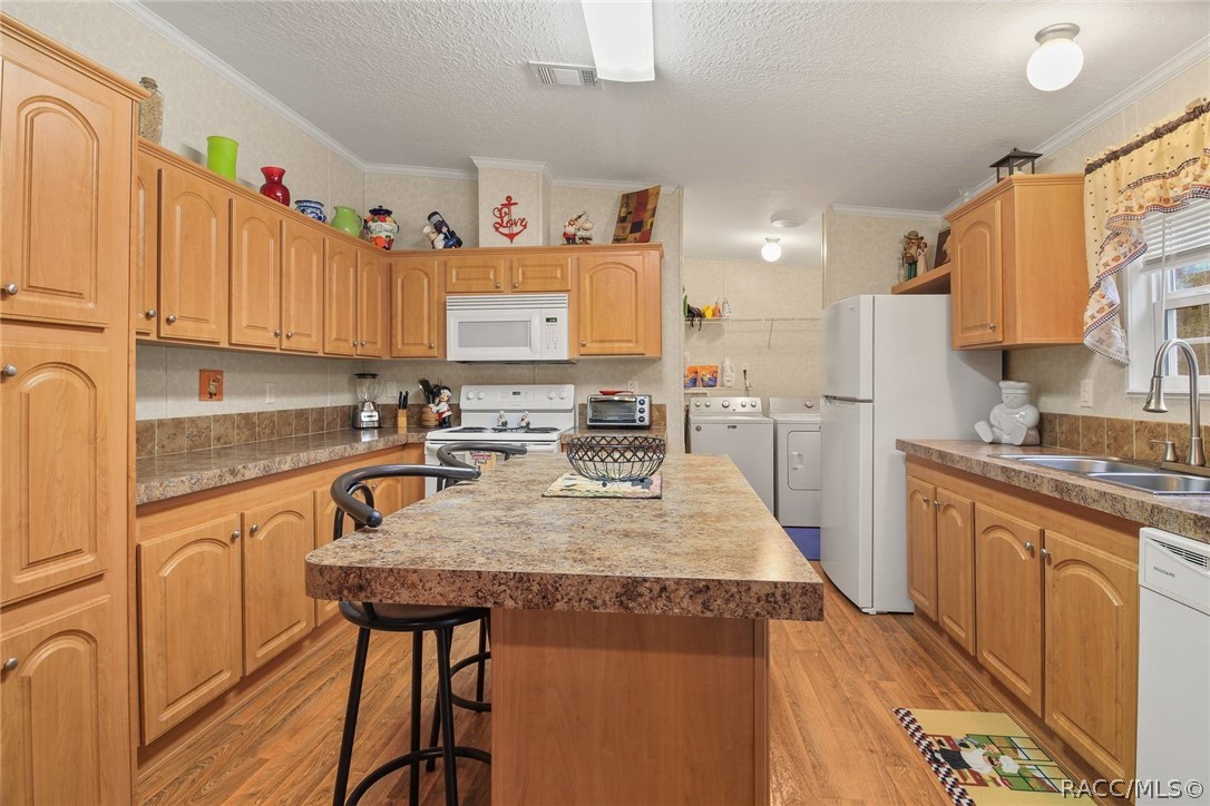 2061 E Mary Lue Street, Inverness, FL 34453 2061 E Mary Lue Street, Inverness, FL 34453