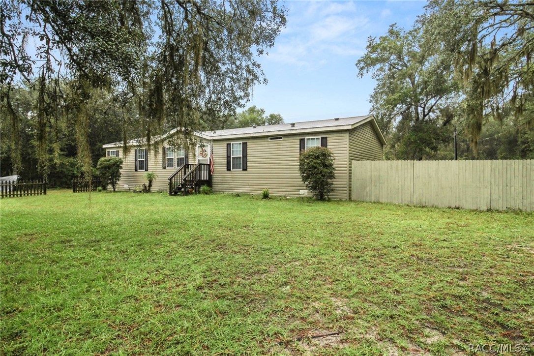 2061 E Mary Lue Street, Inverness, FL 34453