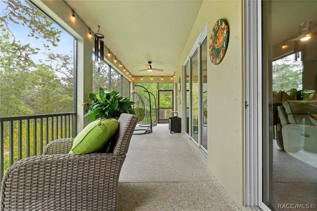 35' Screened Lanai with epoxy flooring