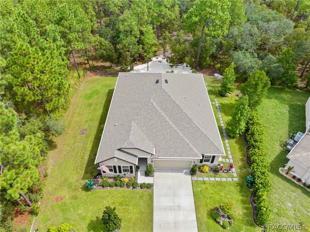 16 Elder Court E, Homosassa, FL 34446