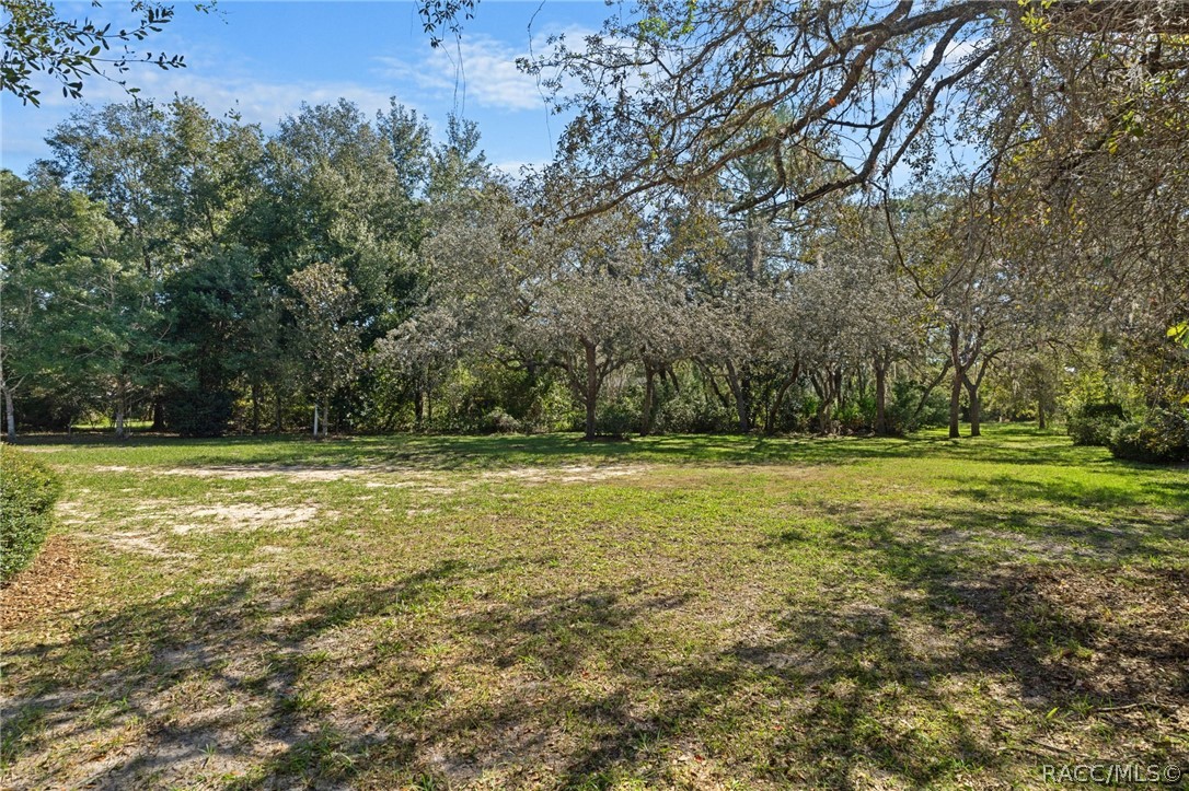 5839 N Carnation Drive, Beverly Hills, FL 34465